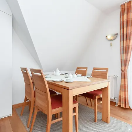 Apartamento Haus Moewe *
